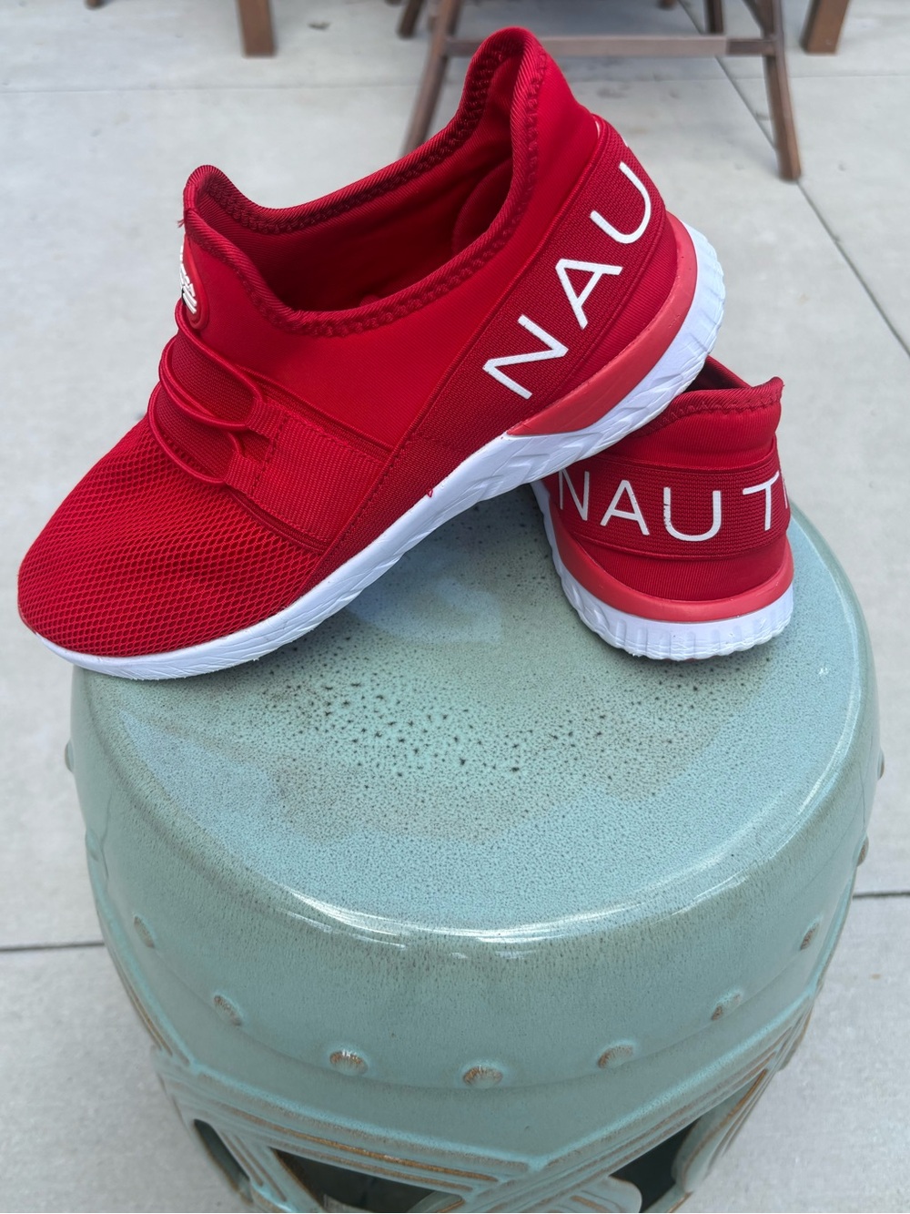 Nautica Boys Red Slip-On Mesh Sneaker Size 4